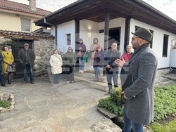 Казанлък - колекция на Дарик радио - изложба