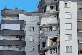 Турция - Адана - земетресение - щети