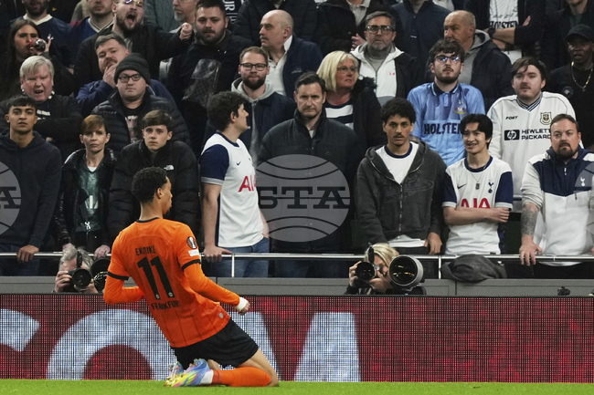 Екитике за равенството с Тотнъм: „Айнтрахт свърши добра работа“