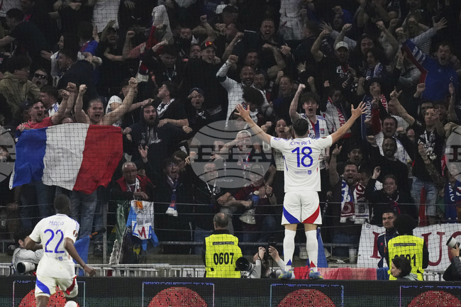 Манчестър Сити е близо до сделка за Райън Шерки