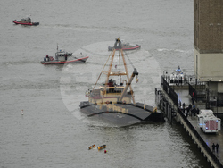 APTOPIX NYC Helicopter Crash