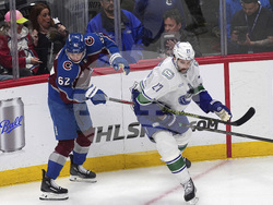 Canucks Avalanche Hockey
