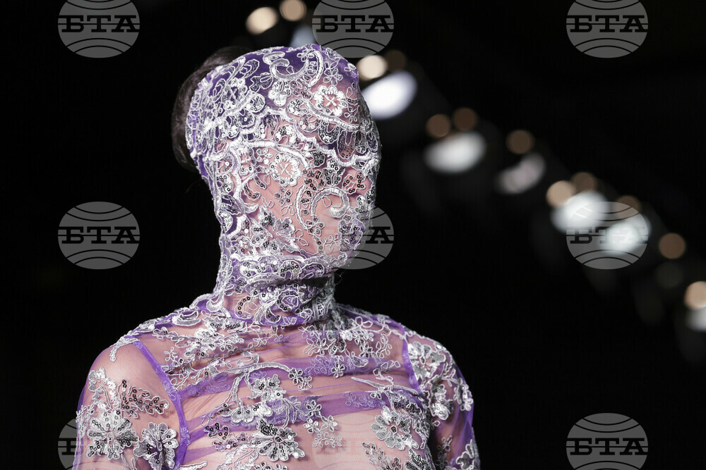 Brazil Fashion Walerio Araujo