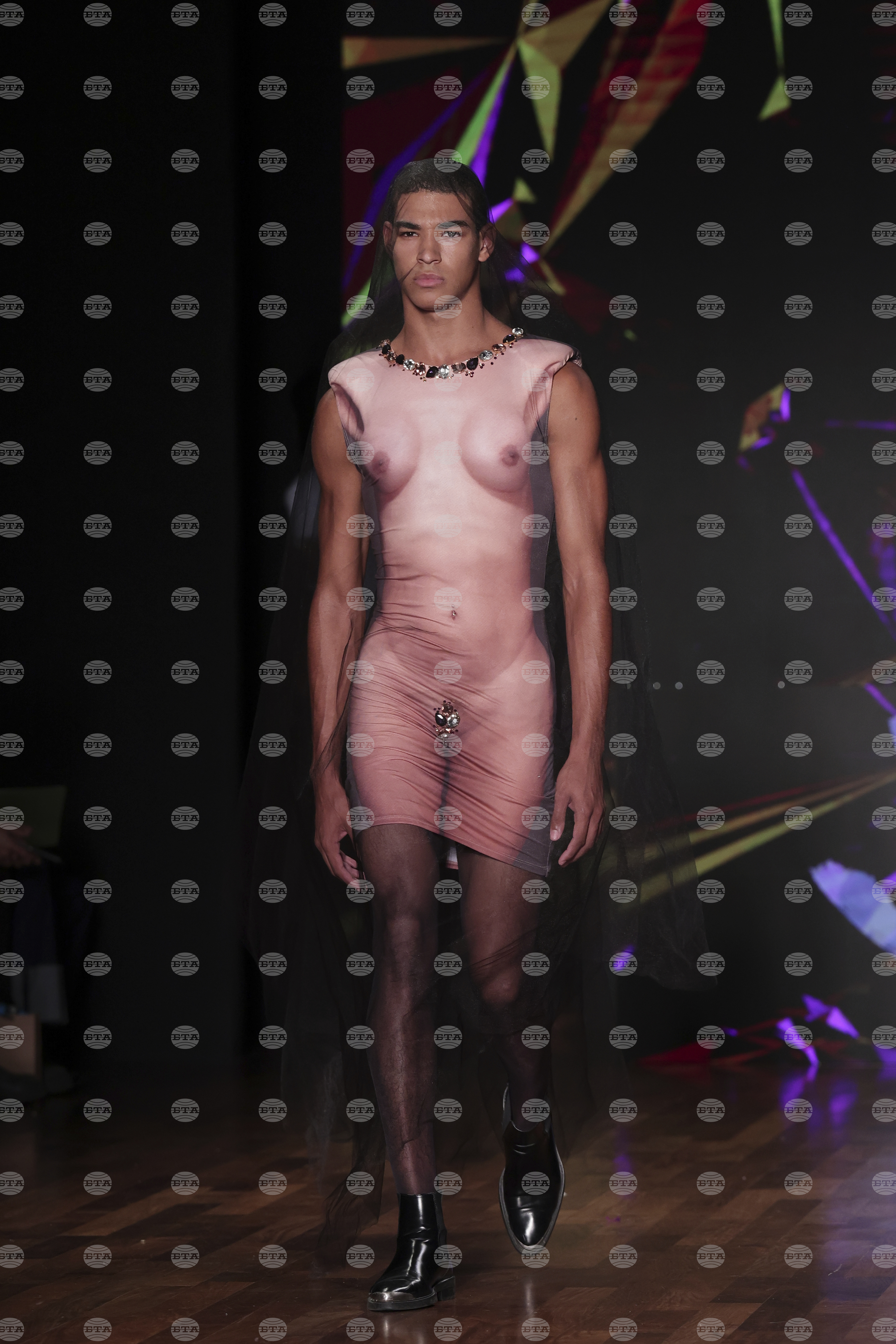 Brazil Fashion Walerio Araujo