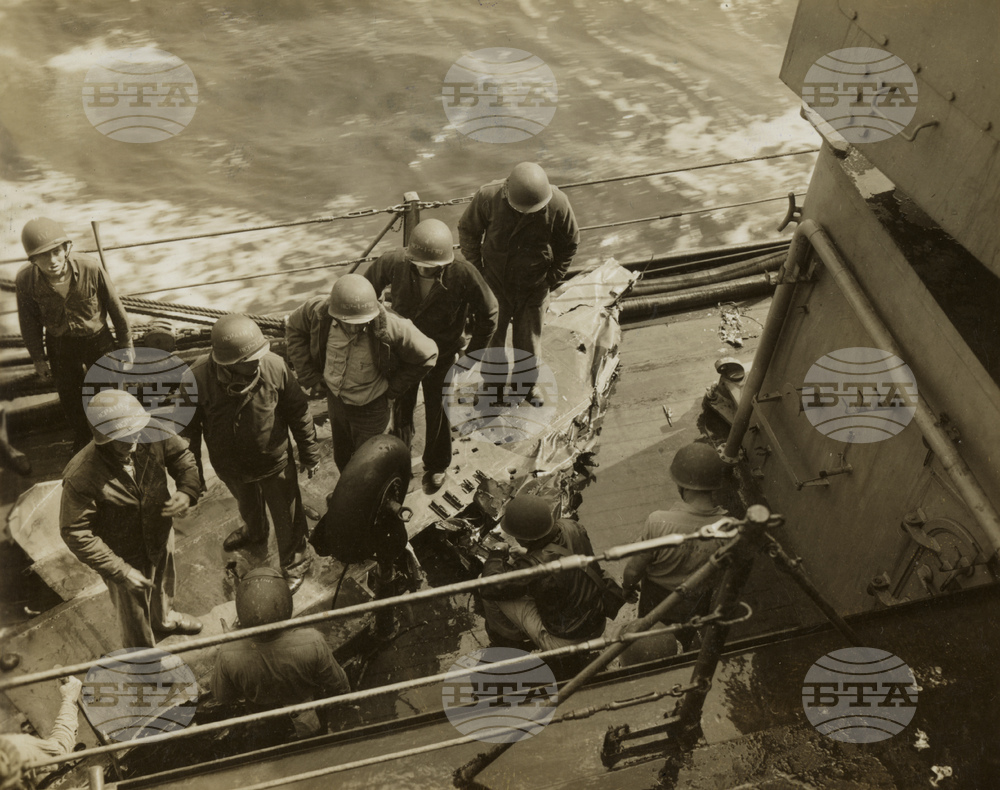 USS Missouri Kamikaze Attack