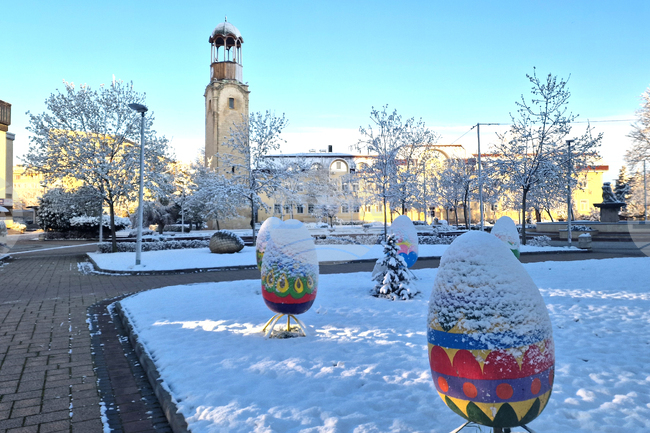 Традиционно боядисване на декоративни великденски яйца ще се проведе в Разград на Велики четвъртък 
