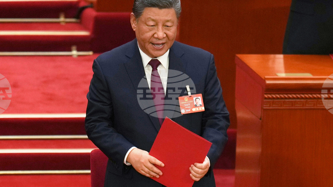 Китайското политбюро се събра под председателството на Си Цзинпин, за да обсъди борбата с корупцията, предаде Синхуа