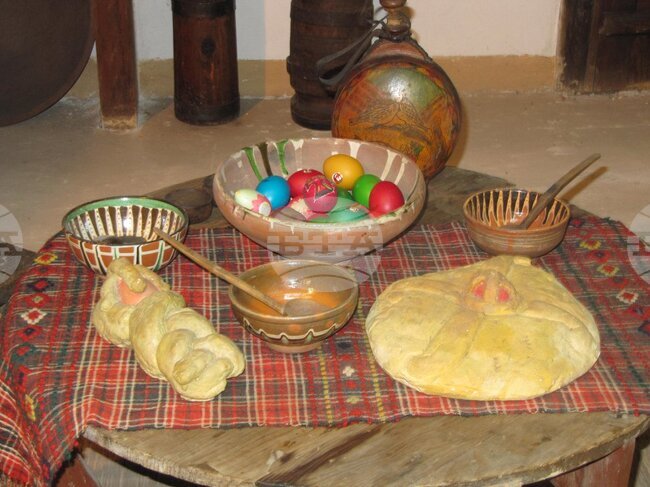 Работилница за боядисване на великденски яйца отваря врати в Регионалния исторически музей в Плевен