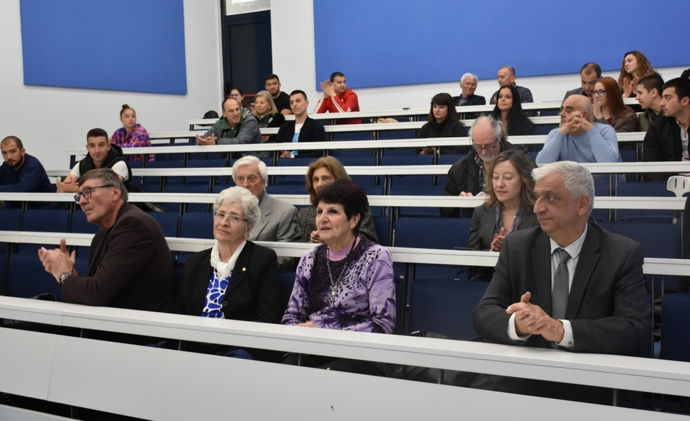 Представиха документалния филм "Пътят на един мечтател" за големия баскетболен треньор Станислав Бояджиев