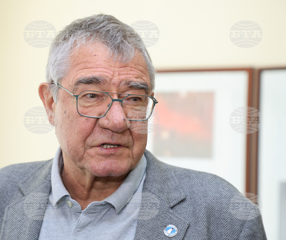 Варна - ВВМУ „Н. Й. Вапцаров" - арктическа експедиция