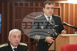 Варна - Илияна Йотова - ВВМУ „Н. Й. Вапцаров" - арктическа експедиция