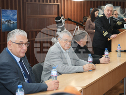 Варна - Илияна Йотова - ВВМУ „Н. Й. Вапцаров" - арктическа експедиция