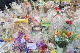 Пазарджик - Движение на българските майки - базар