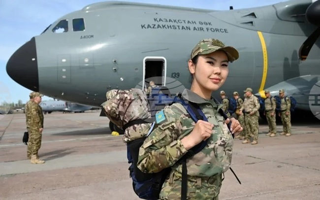 Казинформ: Вторият мироопазващ контингент на Казахстан отлетя към Голанските възвишения