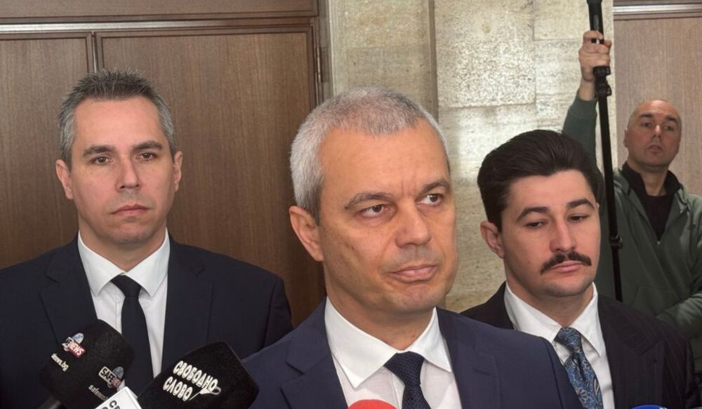 Костадин Костадинов: Влизането в Еврозоната ще ликвидира българската държава