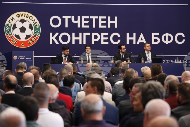 Президентът на БФС Георги Иванов порица Илиан Илиев за вербална агресия към журналист, обясни за съвместна работа с програмата "УЕФА Grow"