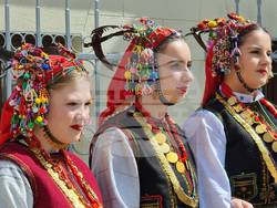 Бургас - Етнографски музей - Еркечко лазаруване - представяне