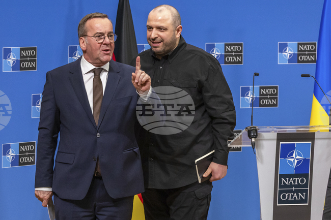 Украйна и Германия подписаха споразумение за финансиране на украински оръжия с голям обсег на действие 