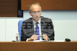 Народно събрание - парламентарен контрол