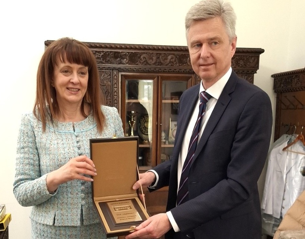 Областният управител на Бургас проф. Мария Нейкова обсъди с посланика на Дания Флеминг Стендер възможностите за сътрудничество в туризма