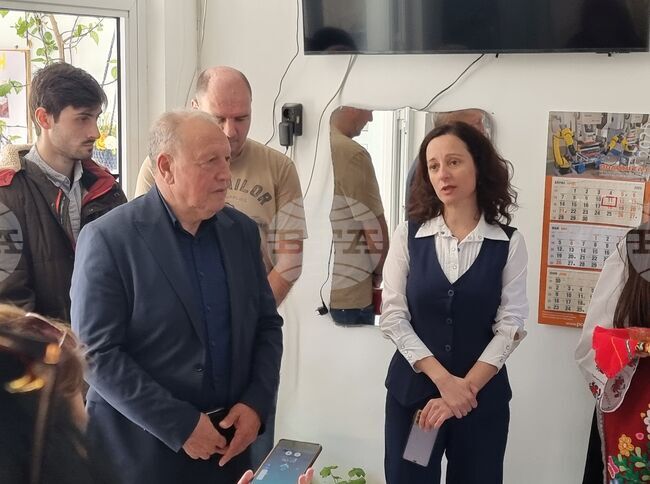 В ямболското село Воден започва ремонт на читалището и на дома за стари хора с близо 3,3 млн. лева европейско финансиране