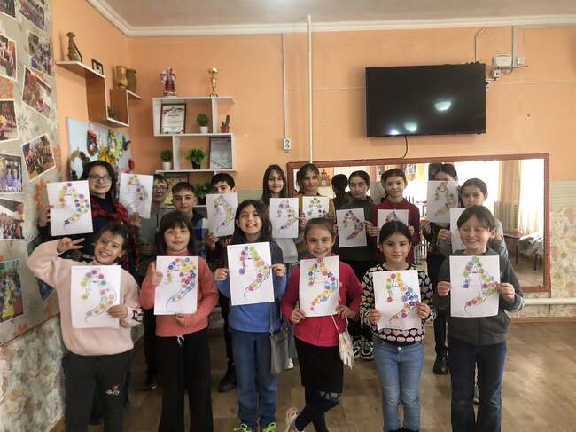  Учениците от Българското неделно училище „Просвета“ в Украйна започнаха писмените тестове за края на учебната година