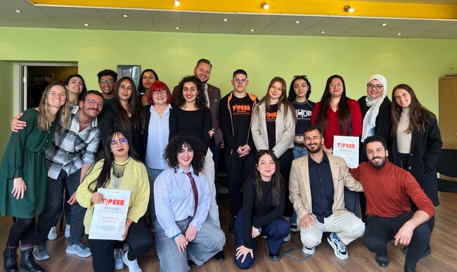 Зам.-министър Петър Младенов се срещна с международна фондация Y-PEER