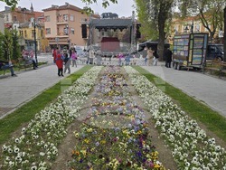 Пловдив - „Великденски настроения в Градската градина“