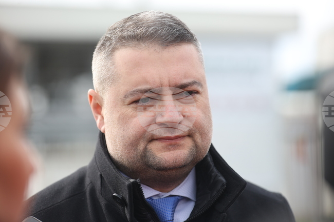 Започват мащабни контролни действия на данъчни складове за съхранение и производство на акцизни стоки на територията на цялата страна, заяви Росен Василев, директор на ТД "Митница София"