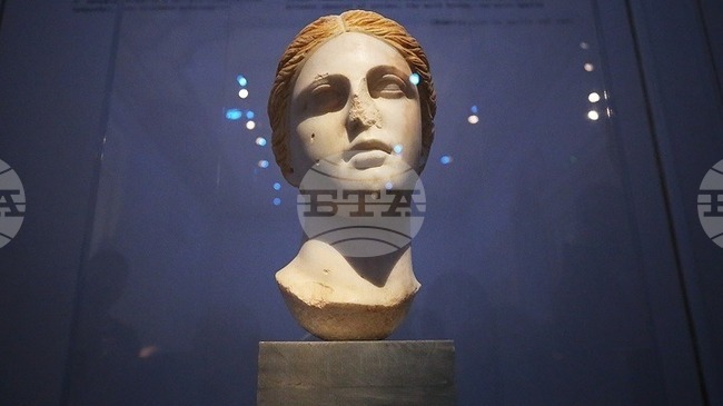 АНА-МПА: Археологическият музей на Тера на остров Санторини ще приеме изложбата „Цикладски жени“