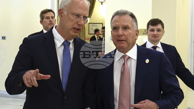 Пратеникът на Тръмп Стив Уиткоф пристигна в Москва