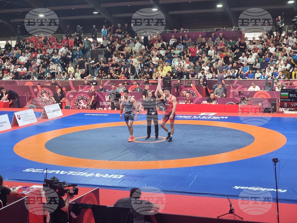 Семен Новиков се класира на финал на Европейското първенство в Братислава, Айк Мнацаканян ще се бори за бронз