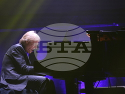 Ричард Клайдерман - оркестър „Кантус фирмус“ - концерт