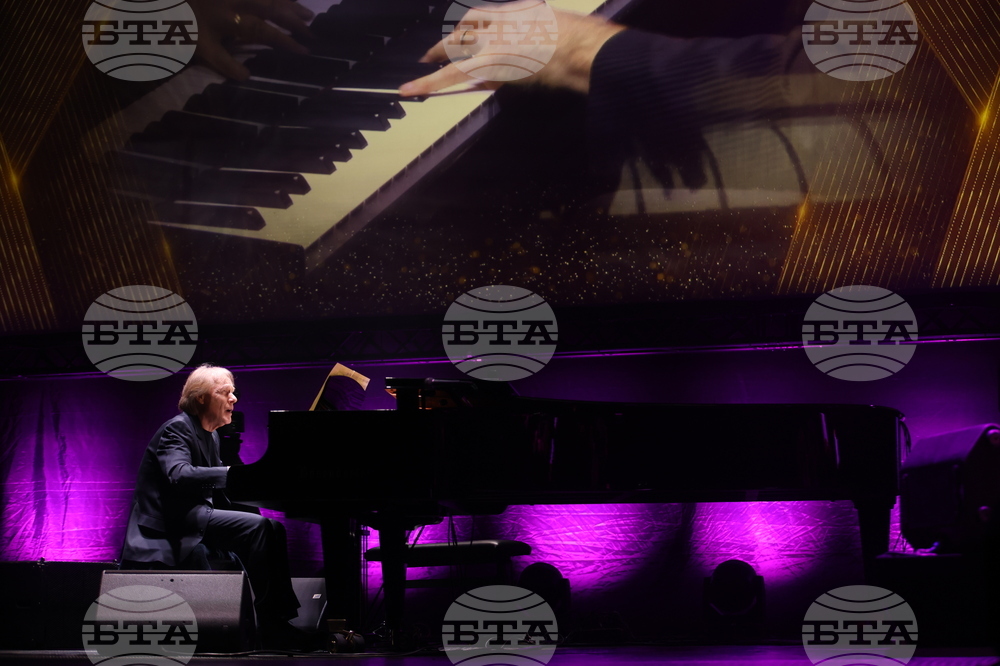 Ричард Клайдерман - оркестър „Кантус фирмус“ - концерт