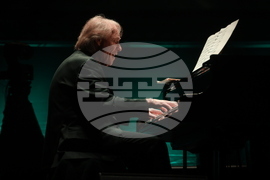 Ричард Клайдерман - оркестър „Кантус фирмус“ - концерт