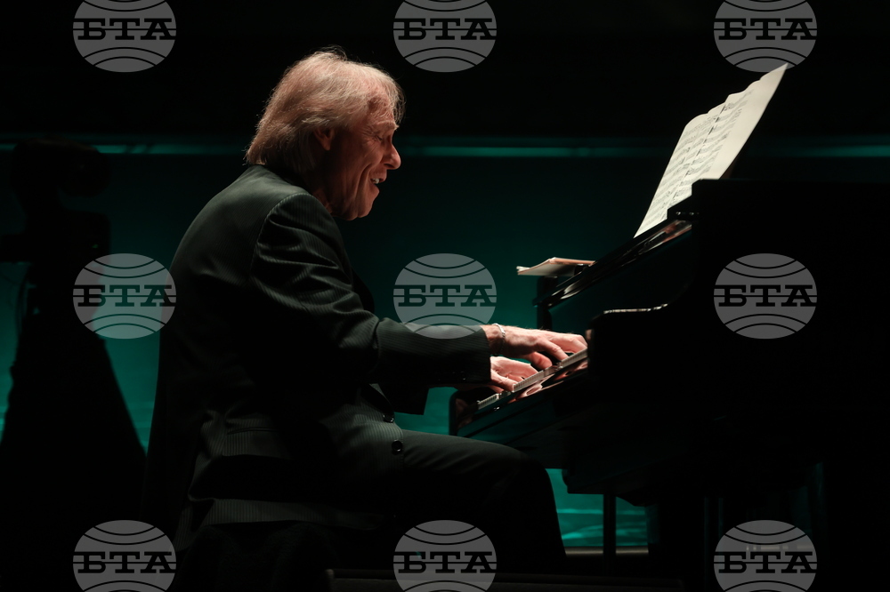 Ричард Клайдерман - оркестър „Кантус фирмус“ - концерт