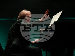 Ричард Клайдерман - оркестър „Кантус фирмус“ - концерт