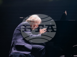 Ричард Клайдерман - оркестър „Кантус фирмус“ - концерт