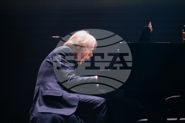 Ричард Клайдерман - оркестър „Кантус фирмус“ - концерт