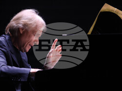 Ричард Клайдерман - оркестър „Кантус фирмус“ - концерт