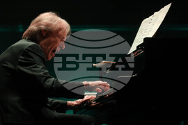 Ричард Клайдерман - оркестър „Кантус фирмус“ - концерт