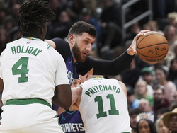Hornets Celtics Basketball