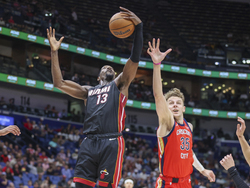Heat Pelicans Basketball