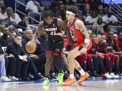 Heat Pelicans Basketball