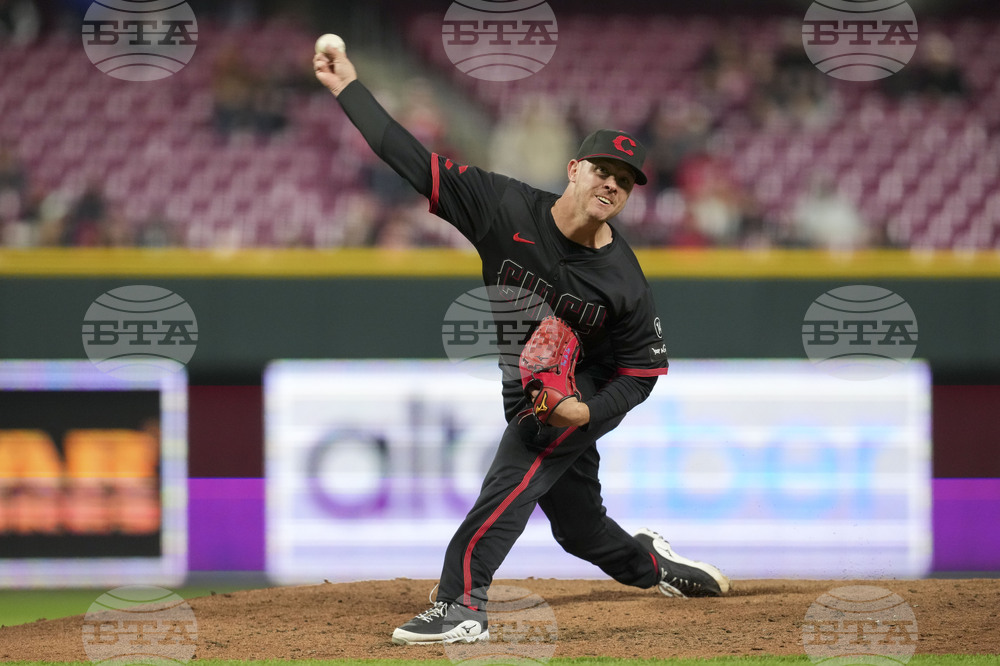 Pirates Reds Baseball
