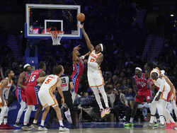 Hawks 76ers Basketball