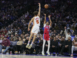 Hawks 76ers Basketball