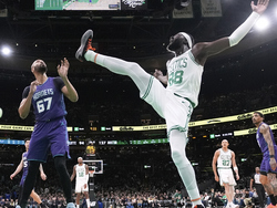 Hornets Celtics Basketball