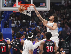 Raptors Mavericks Basketball
