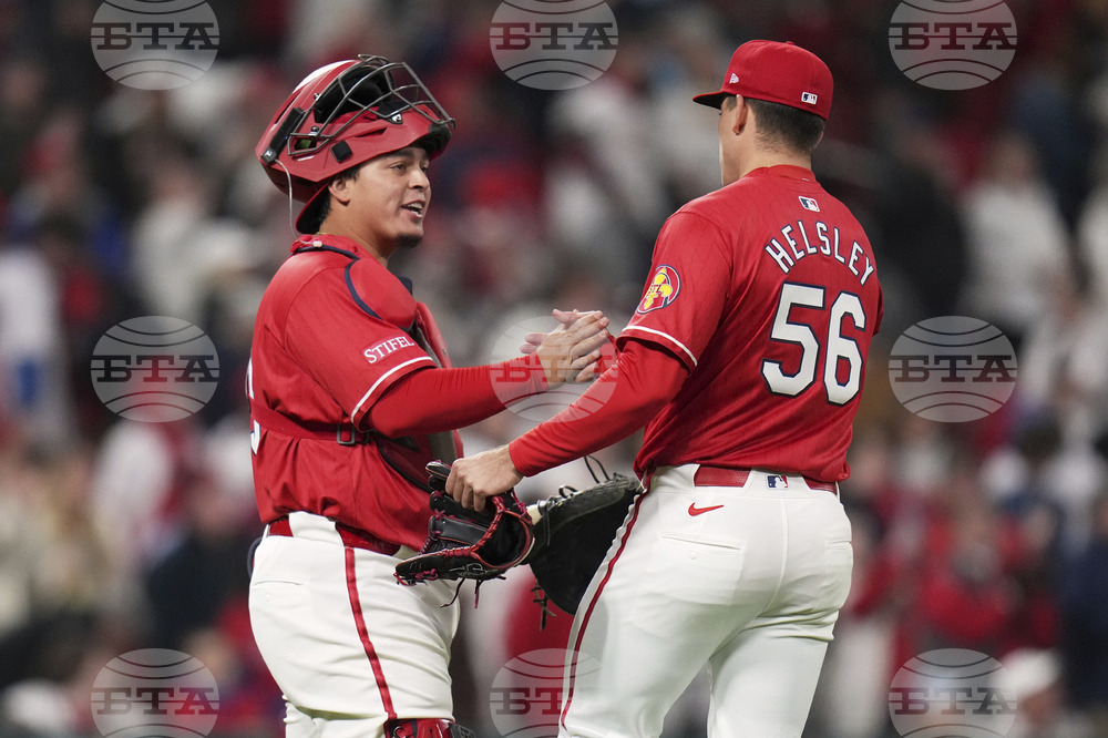 Phillies Cardinals Baseball